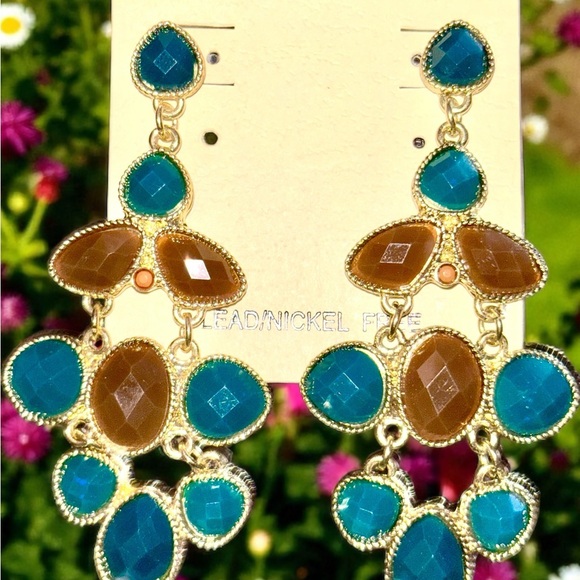Jewelry - Signature Studio Elegant Gold and Blue Chandelier Earrings